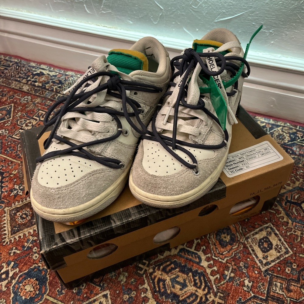 Off-White Gray and White Sneakers Stylish Low-Top Design